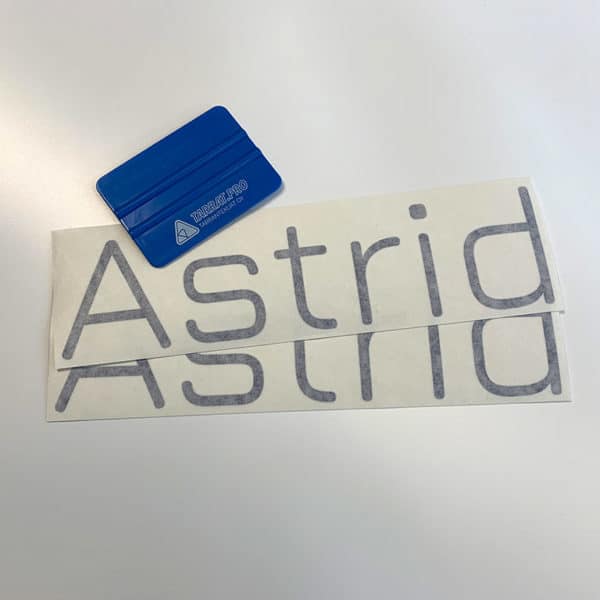 Veneen nimi ja kotisatama tarrateksti siirtokalvolla - Image 3